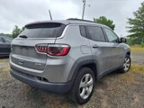 Used 2018 Jeep Compass Latitude image 4