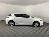 Used 2015 Lexus CT 200h image 2