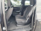 Used 2021 Chrysler Pacifica Touring w/ Uconnect Theater Family Group image 5