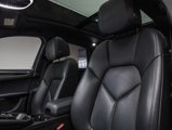 Certified 2023 Porsche Macan image 5