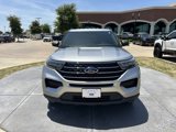 Used 2020 Ford Explorer XLT image 2