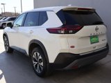 Used 2023 Nissan Rogue SV image 3