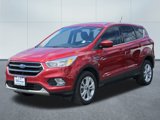 Used 2019 Ford Escape SE image 3