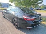Used 2016 Honda Accord Sport image 5