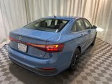Certified 2025 Volkswagen Jetta SE w/ Sunroof Package image 4