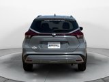 Used 2023 Nissan Kicks SR image 4