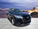 Used 2023 Nissan Kicks S image 4