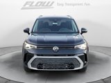 New 2025 Volkswagen Taos SE image 2