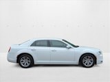 Used 2019 Chrysler 300 Touring w/ Quick Order Package 2EF image 4