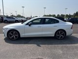 Used 2022 Volvo S60 B5 R-Design w/ Advanced Package image 3