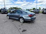 Used 2017 Volkswagen Jetta SEL Premium image 3