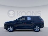 Used 2022 Jeep Compass Latitude w/ Sun and Sound Group image 2
