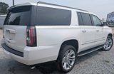 Used 2020 GMC Yukon XL SLT w/ Premium Edition image 4