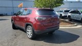 Used 2022 Jeep Compass Latitude image 2