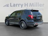 Used 2017 Ford Explorer XLT image 3