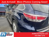 Used 2014 Toyota Highlander Limited image 2