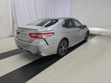 Used 2019 Toyota Camry SE image 3