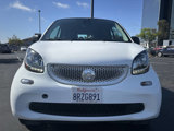 Used 2017 smart fortwo pure image 2