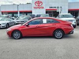 Used 2024 Hyundai Elantra SEL image 4