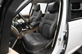 Used 2020 Land Rover Range Rover HSE image 4