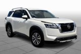 Used 2022 Nissan Pathfinder SL image 2