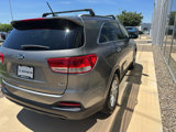 Used 2017 Kia Sorento LX image 5