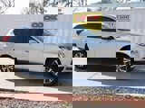 Used 2020 Nissan Pathfinder SL image 3