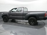 Used 2012 Toyota Tacoma 4x4 Access Cab V6 image 3