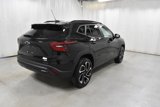 Used 2025 Chevrolet Trax RS w/ Sunroof Package image 5