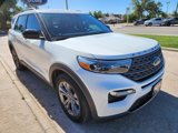 Used 2024 Ford Explorer XLT w/ Equipment Group 202A image 3
