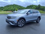 Used 2023 Volkswagen Tiguan S image 2