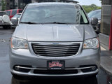 Used 2015 Chrysler Town & Country Touring w/ Driver Convenience Group image 4