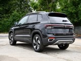 New 2025 Volkswagen Taos SE image 5