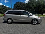Used 2010 Toyota Sienna image 4
