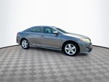 Used 2013 Toyota Camry SE image 3