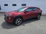 Used 2025 Chevrolet Trax RS w/ Driver Confidence Package image 2