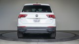 Used 2022 Volkswagen Tiguan SE w/ Panoramic Sunroof Package image 3