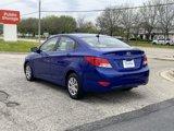 Used 2012 Hyundai Accent GLS image 3