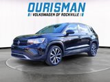 Used 2024 Volkswagen Taos SE image 2
