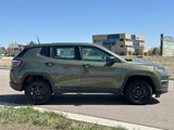 Used 2018 Jeep Compass Sport image 4