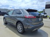 Used 2023 Ford Edge SEL image 3