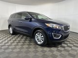Used 2018 Kia Sorento LX image 2