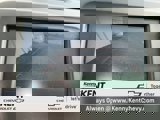 Used 2018 Chevrolet Equinox LT image 2