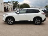 Used 2023 Nissan Rogue SL image 2