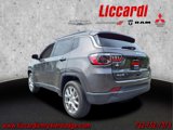 Used 2022 Jeep Compass Latitude image 4