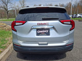 Used 2022 GMC Terrain SLE w/ Driver Convenience Package image 4