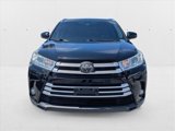 Used 2019 Toyota Highlander XLE image 2