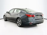 Used 2021 Nissan Altima 2.5 SV image 5