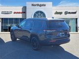 Used 2024 Jeep Grand Cherokee L Laredo image 3