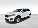 Used 2017 Kia Sorento LX w/ LX Convenience Package image 1